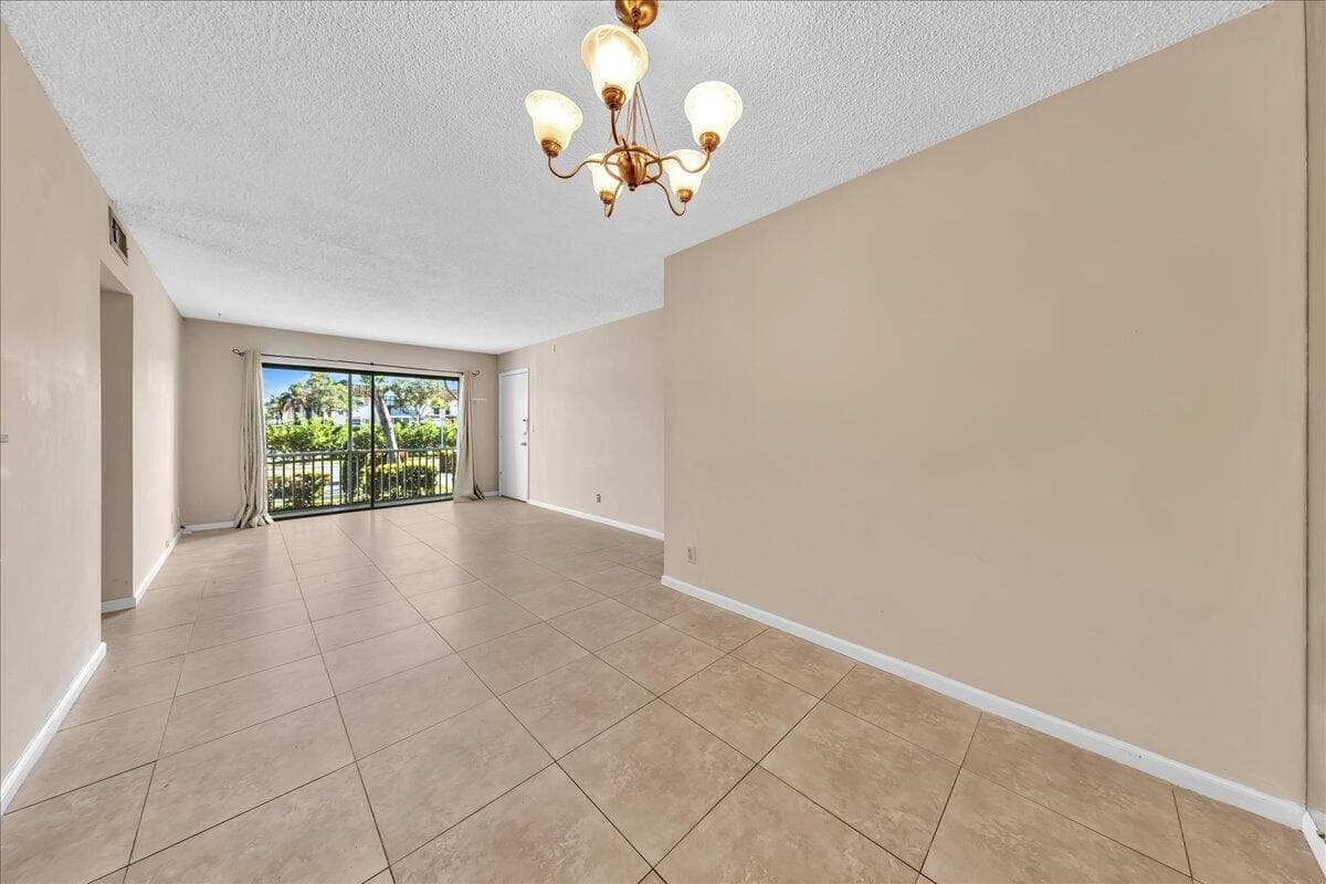 180 Cypress Club Drive 816 photo 22