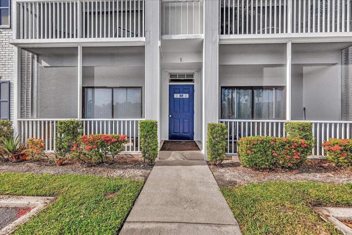 180 Cypress Club Drive 816 photo 1