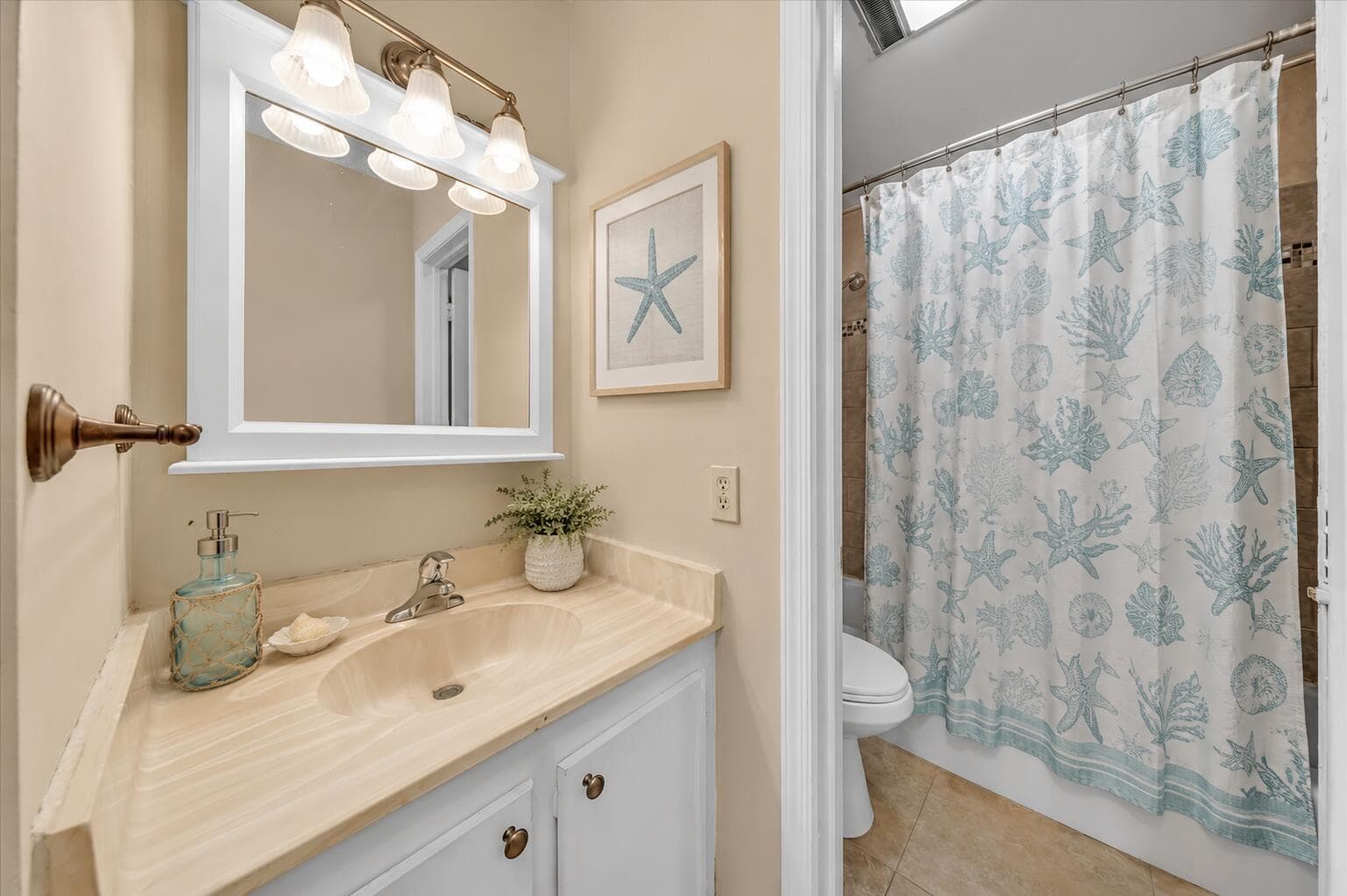 180 Cypress Club Drive 816 photo 9