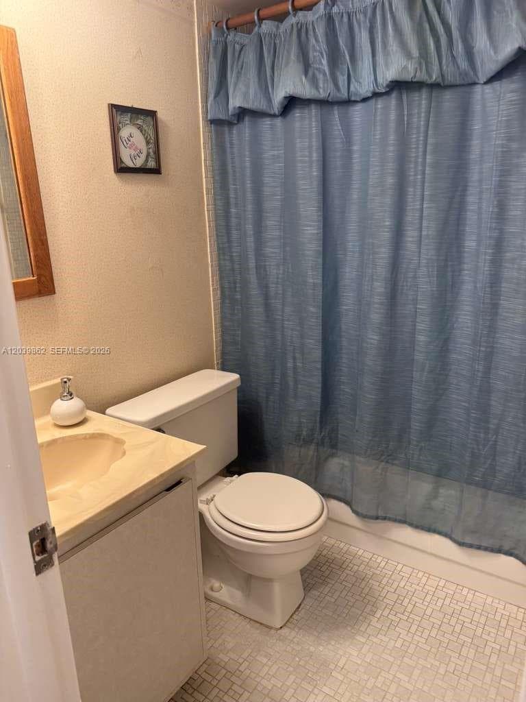 2 Briarwood Cir 212 photo 13