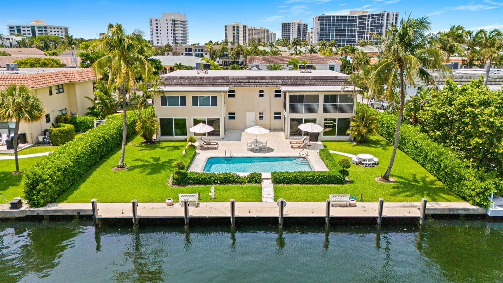 1105 Bel Air Drive C photo 1