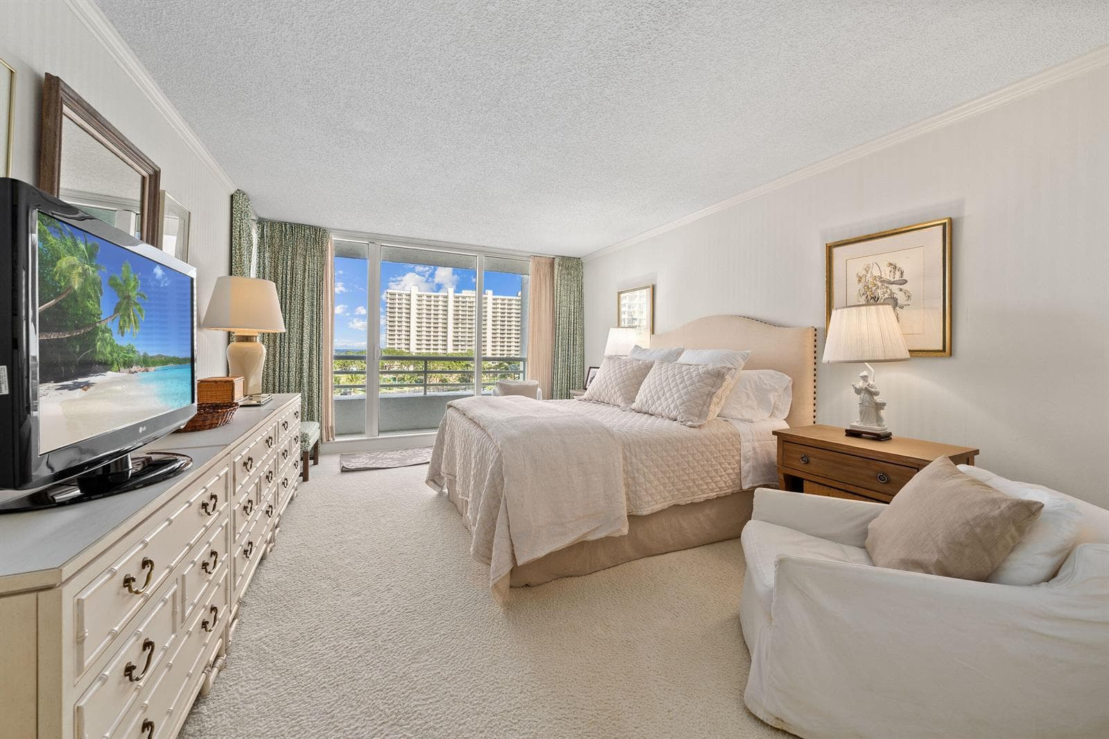 4201 N Ocean Boulevard 508 photo 9
