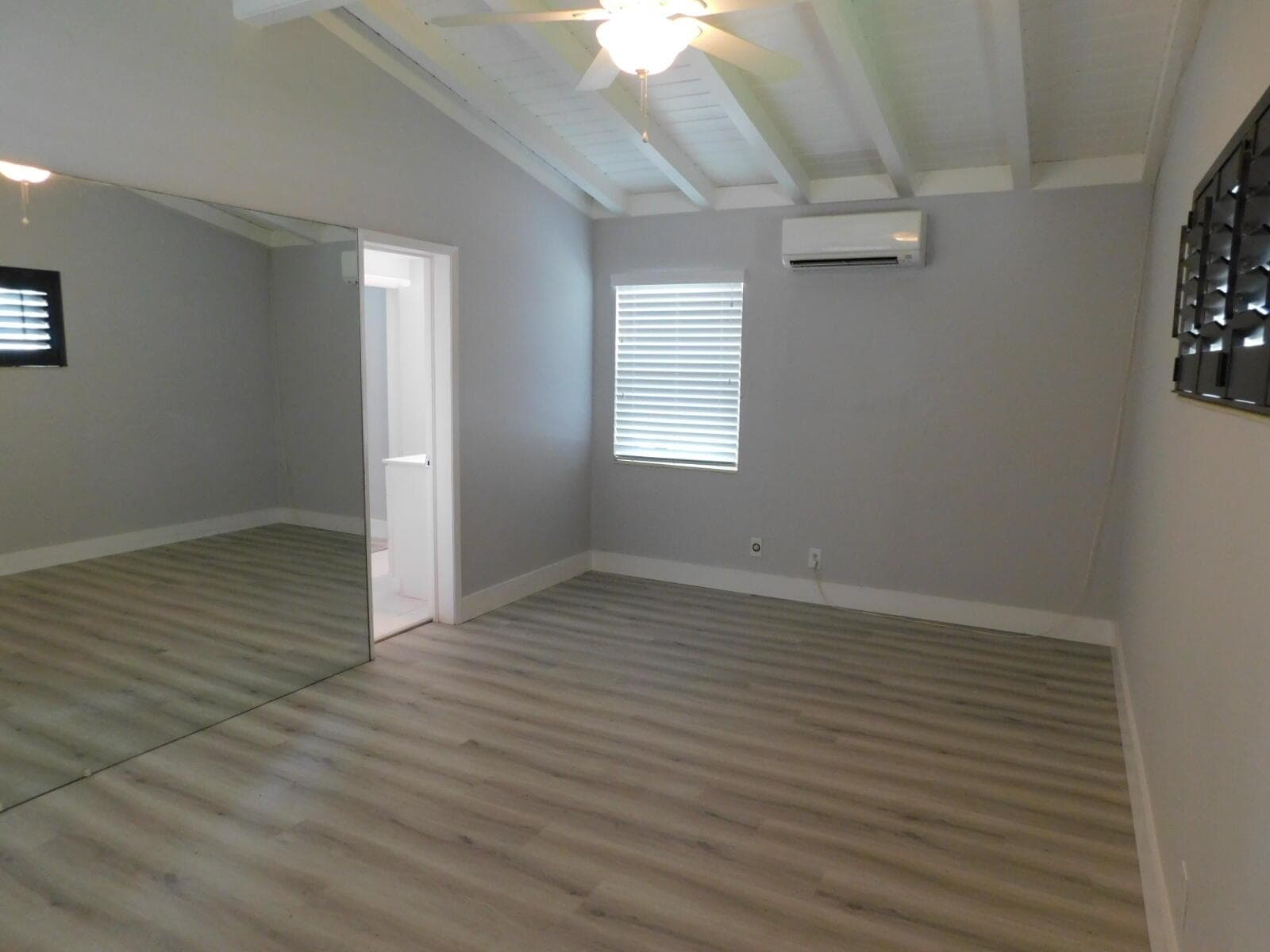 1721 SW 5th Street photo 23