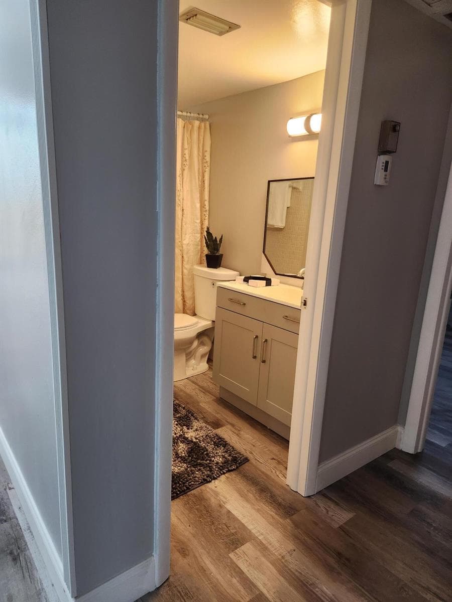 2606 Garden Drive S 304 photo 23