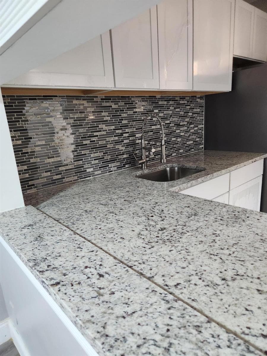 2606 Garden Drive S 304 photo 13