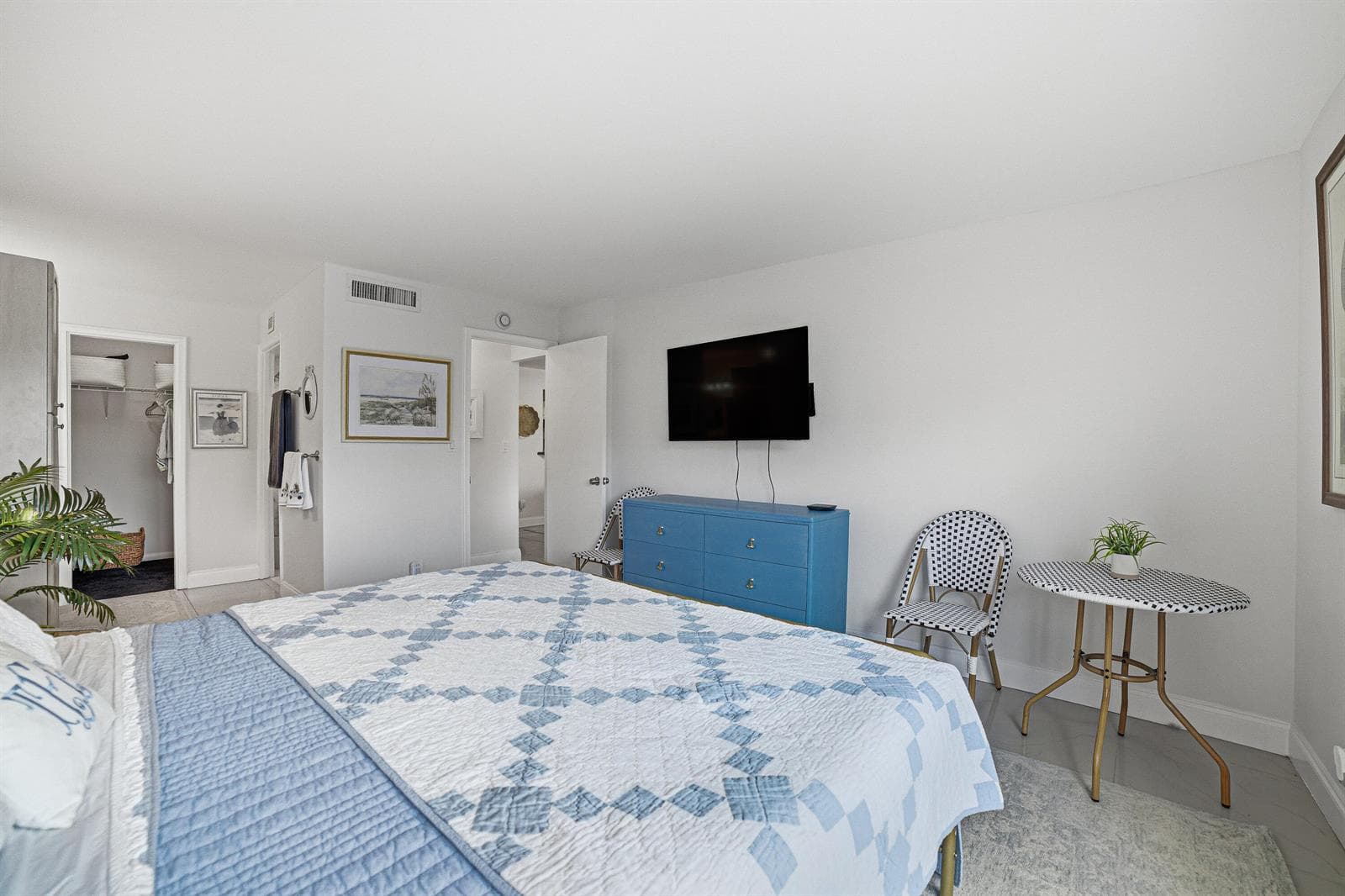 6 Royal Palm Way 211 photo 22