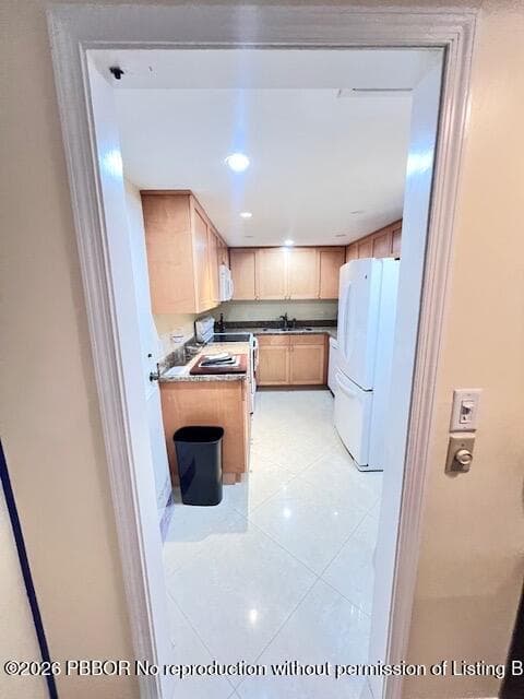 2773 S Ocean Boulevard 414 photo 9