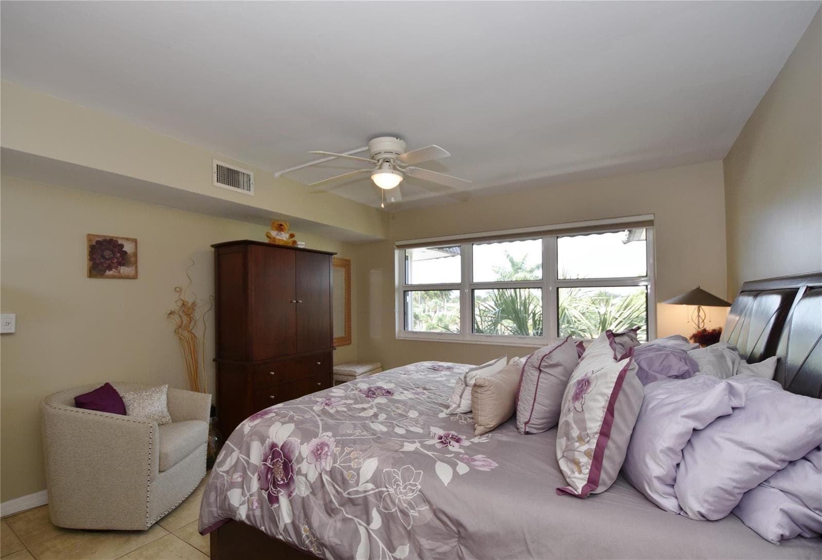 3111 NE 51st Street 405c photo 21