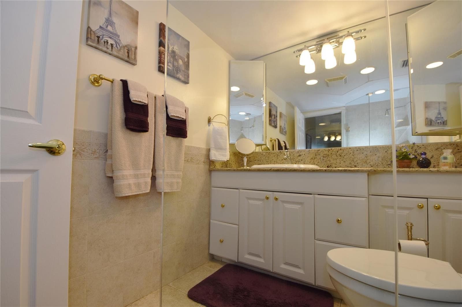 3111 NE 51st Street 405c photo 25