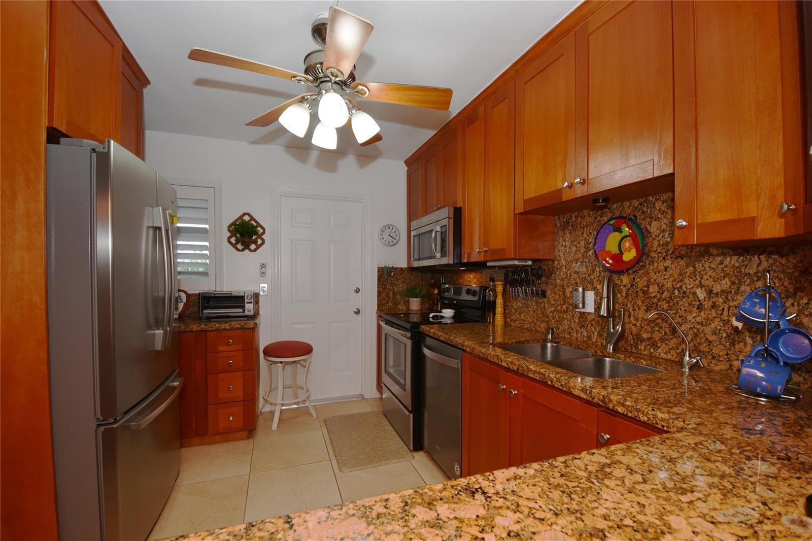 3111 NE 51st Street 405c photo 7