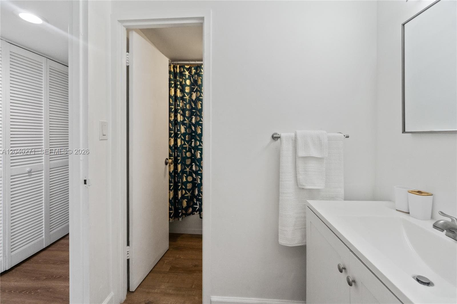 100 Lincoln Rd 538 photo 13