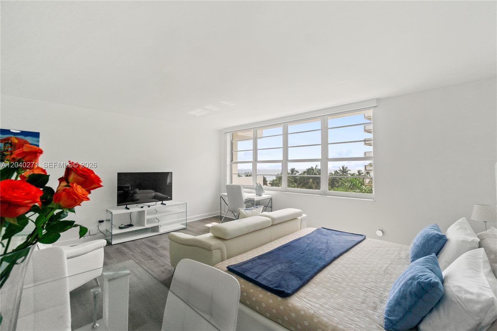 100 Lincoln Rd 538 photo 1