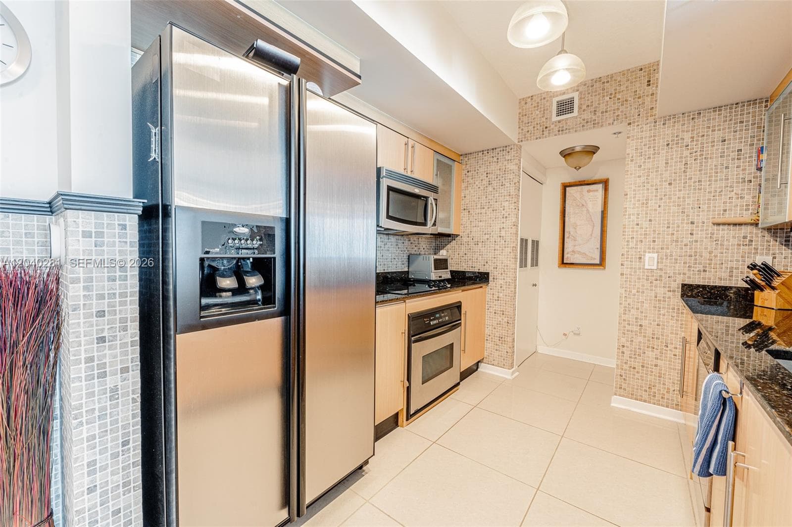 325 S Biscayne Blvd 3821 photo 5