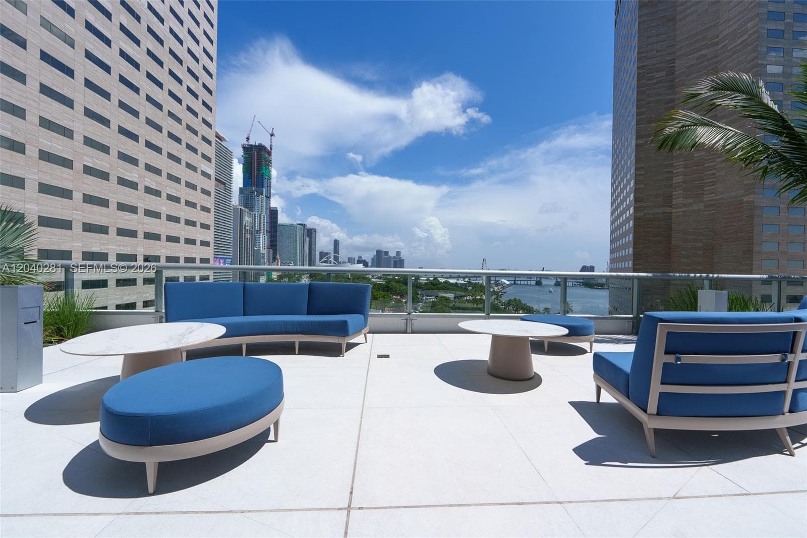 325 S Biscayne Blvd 3821 photo 19