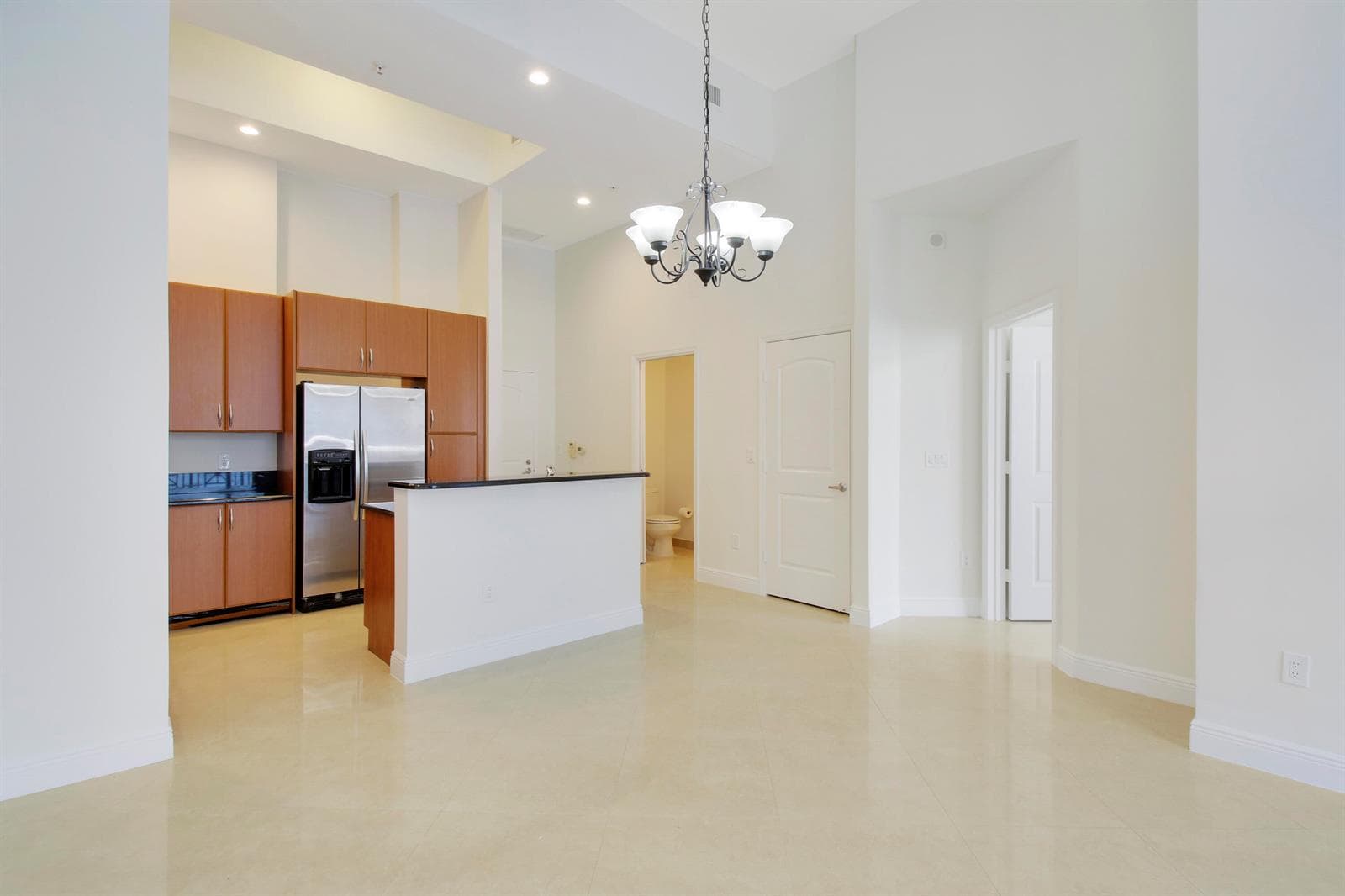 701 S Olive Avenue 316 photo 17
