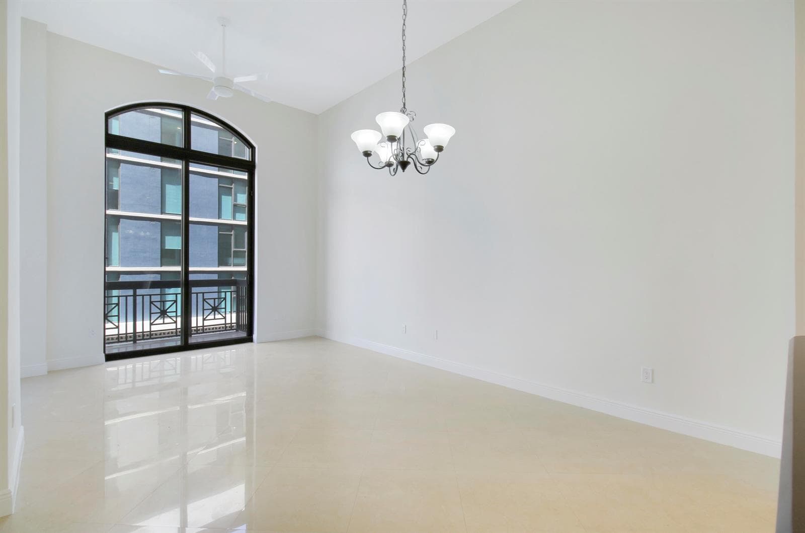 701 S Olive Avenue 316 photo 9