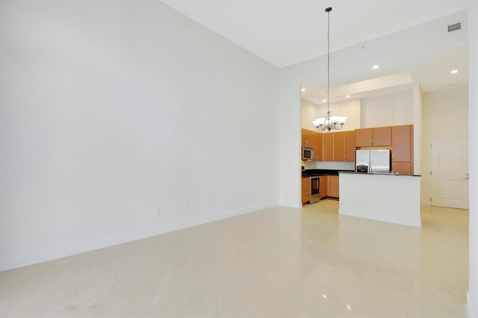 701 S Olive Avenue 316 photo 18
