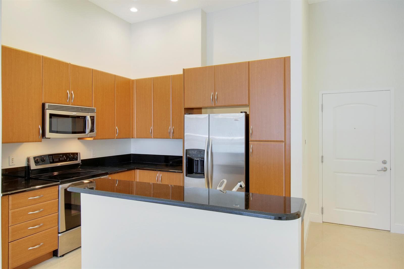 701 S Olive Avenue 316 photo 4