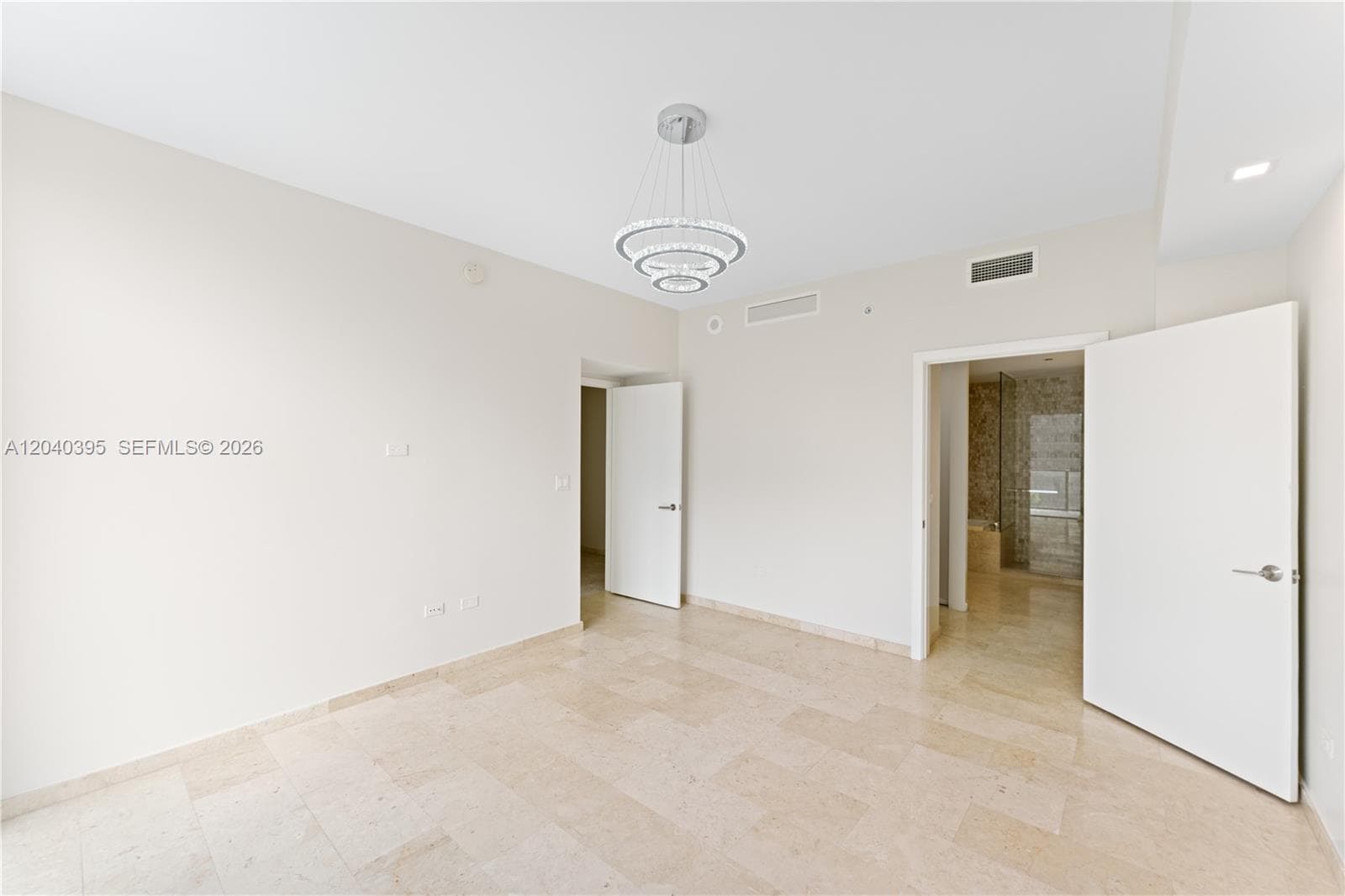 88 SW 7th St 712 photo 9