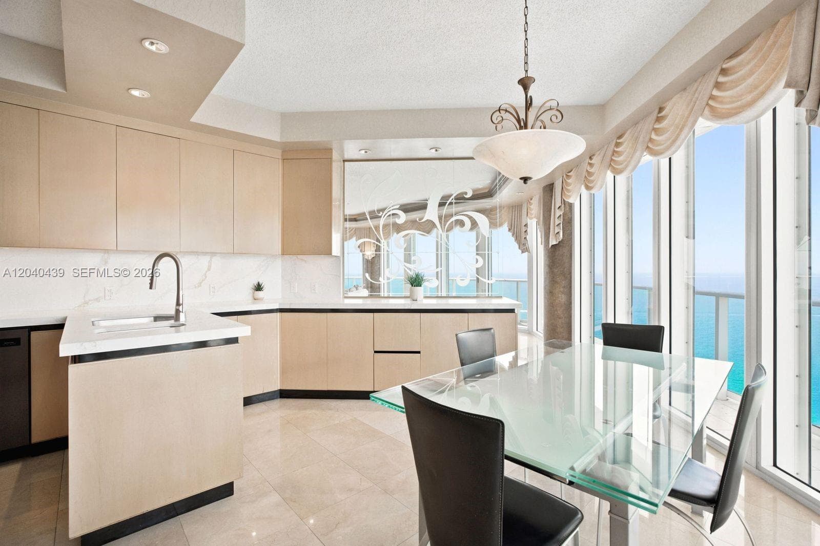 16445 Collins Ave OS21/26(11B) photo 7