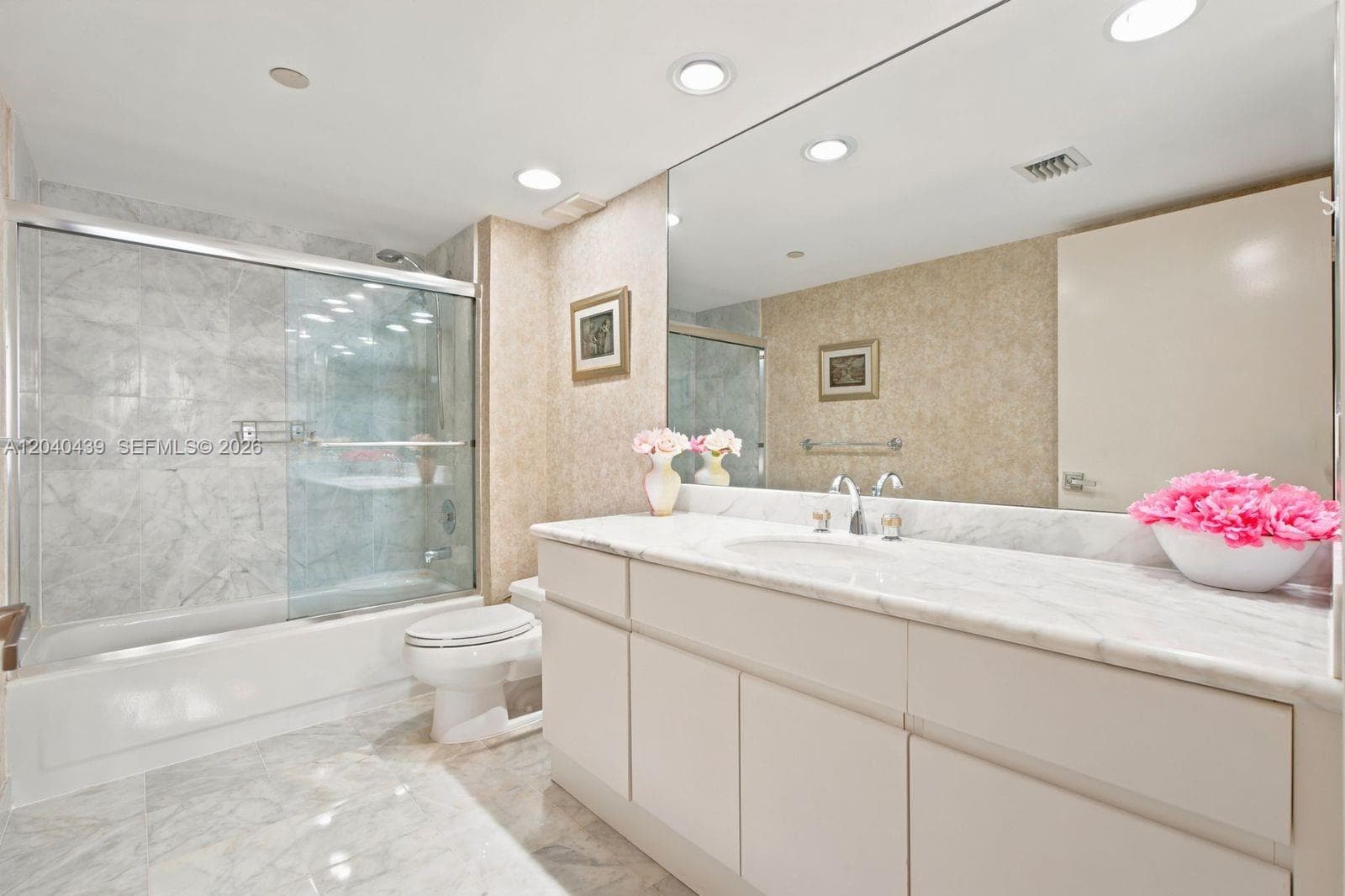 16445 Collins Ave OS21/26(11B) photo 9