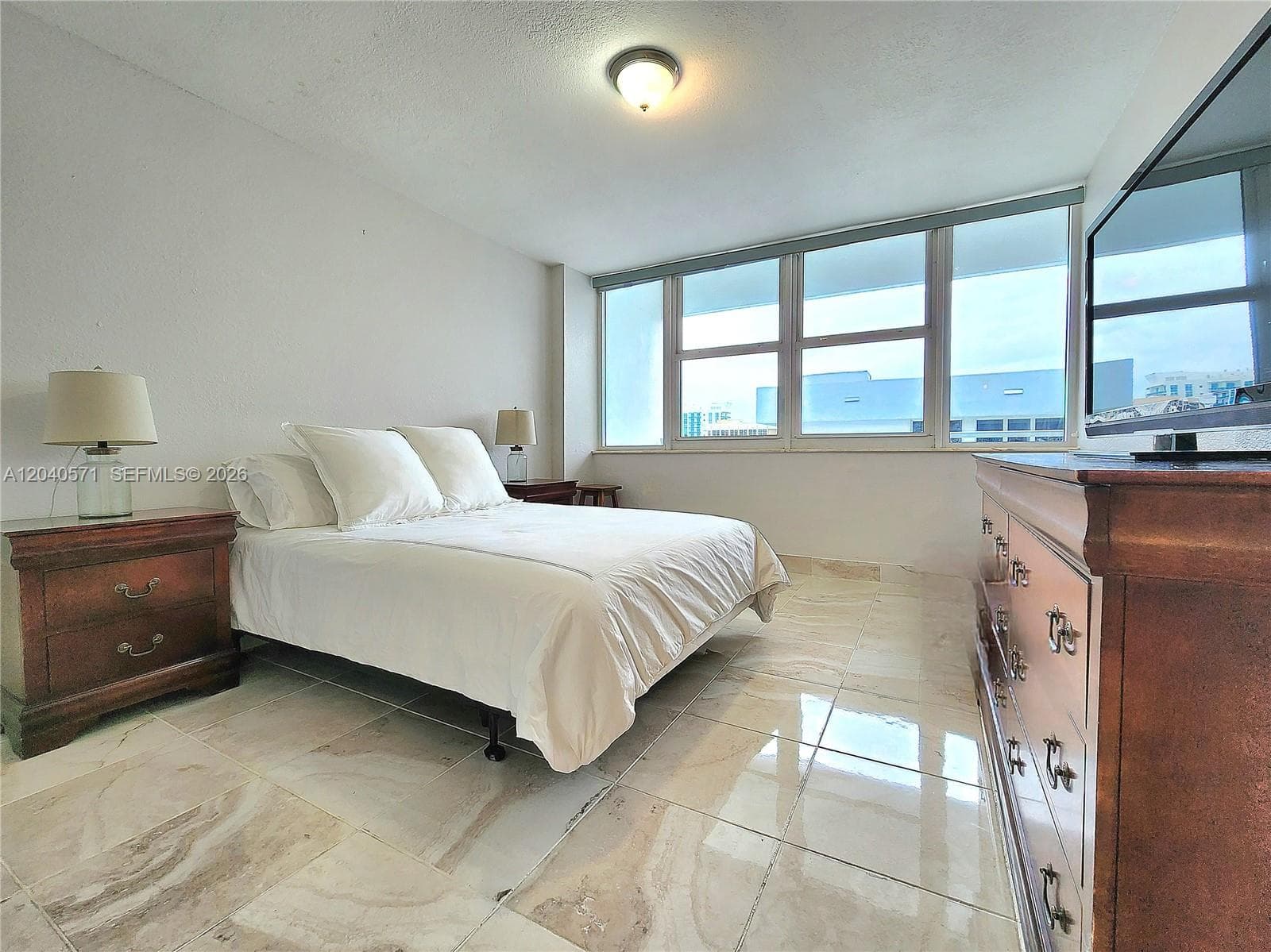 2030 S Ocean Dr 2204 photo 13
