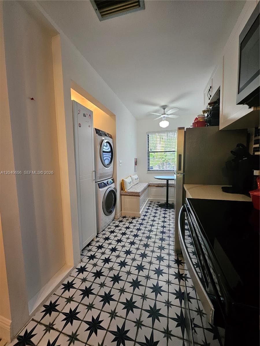 3015 SW 21st Ter 371B photo 7