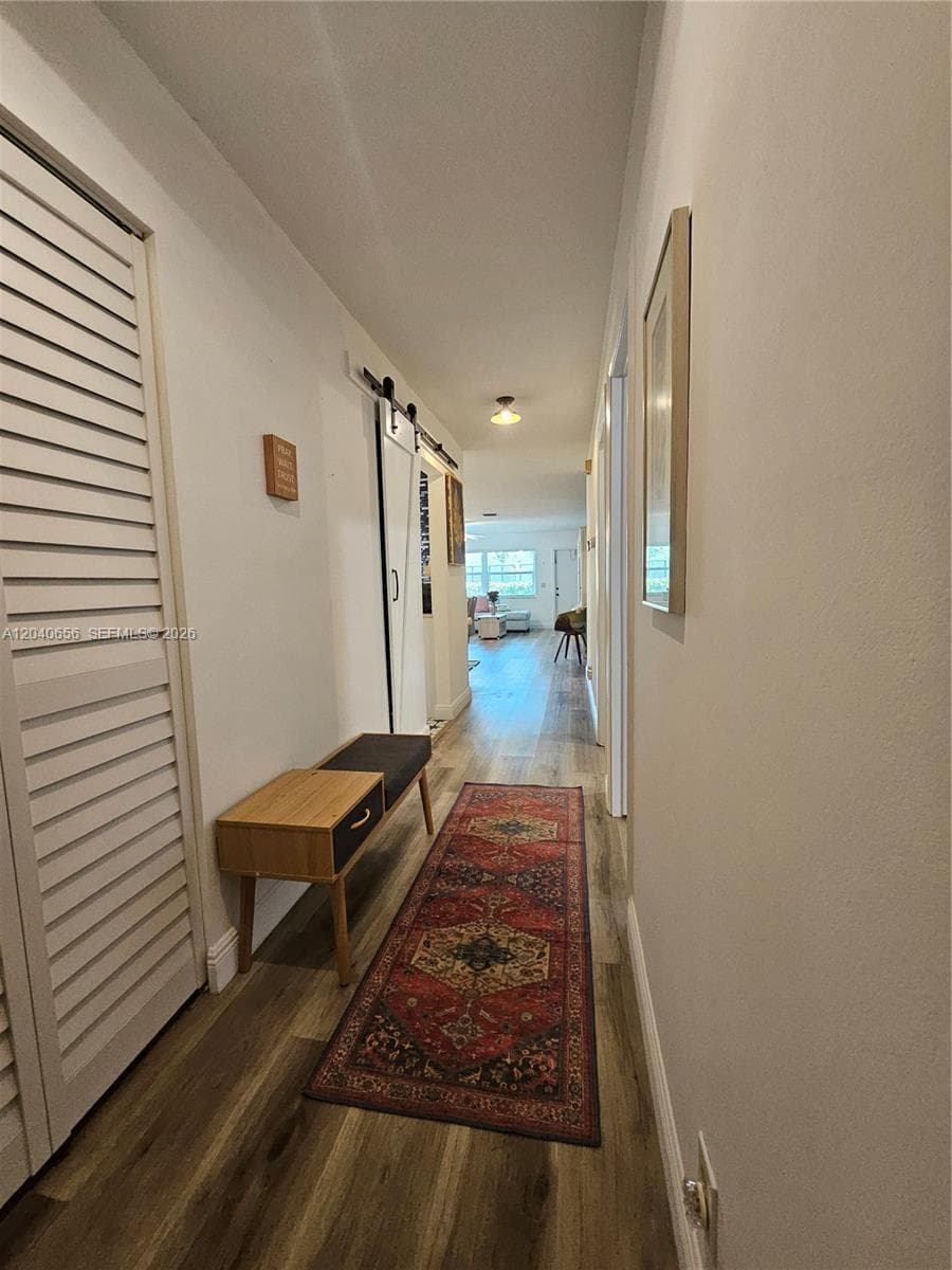 3015 SW 21st Ter 371B photo 5