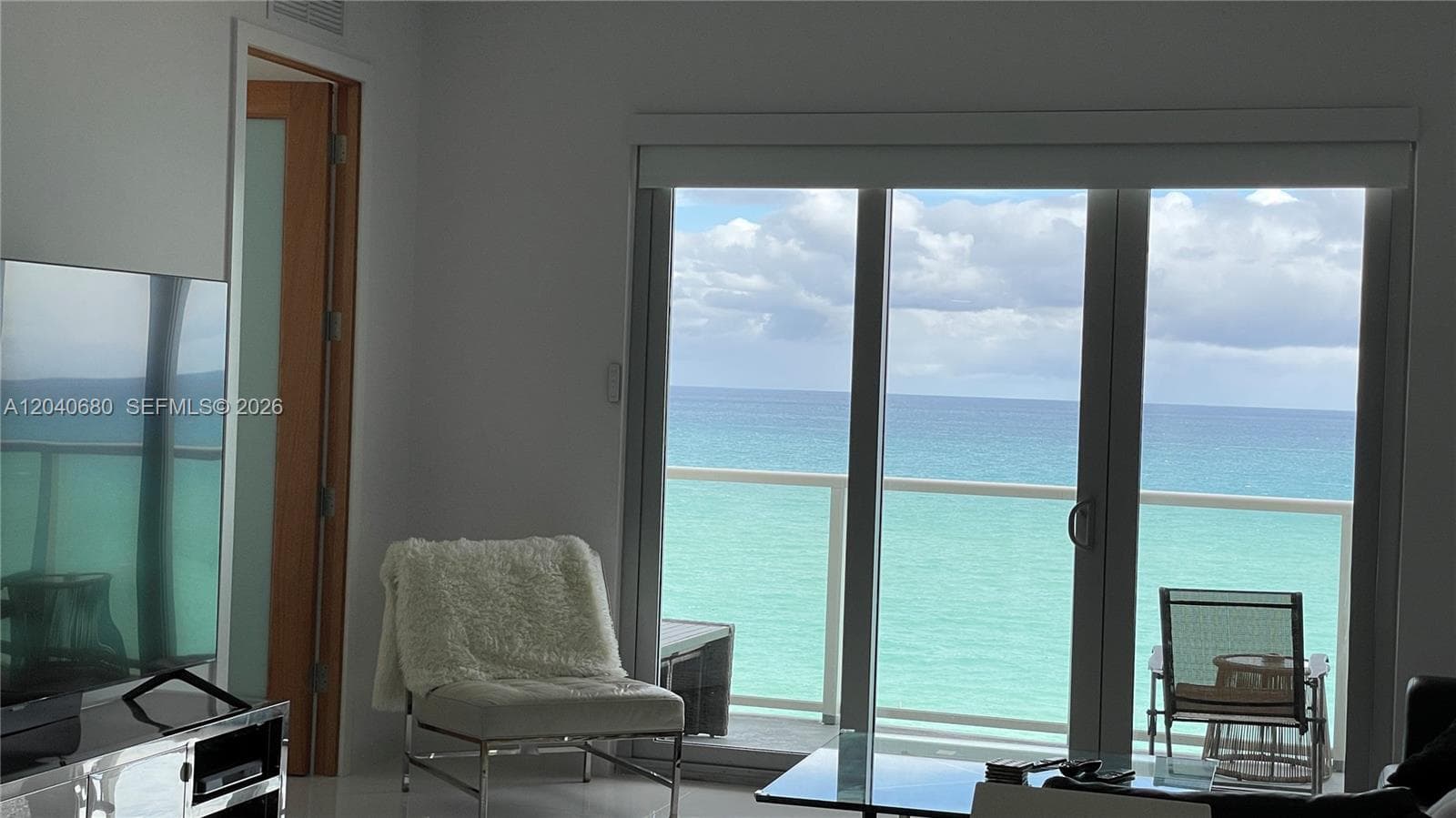 5701 Collins Ave PH08 photo 6