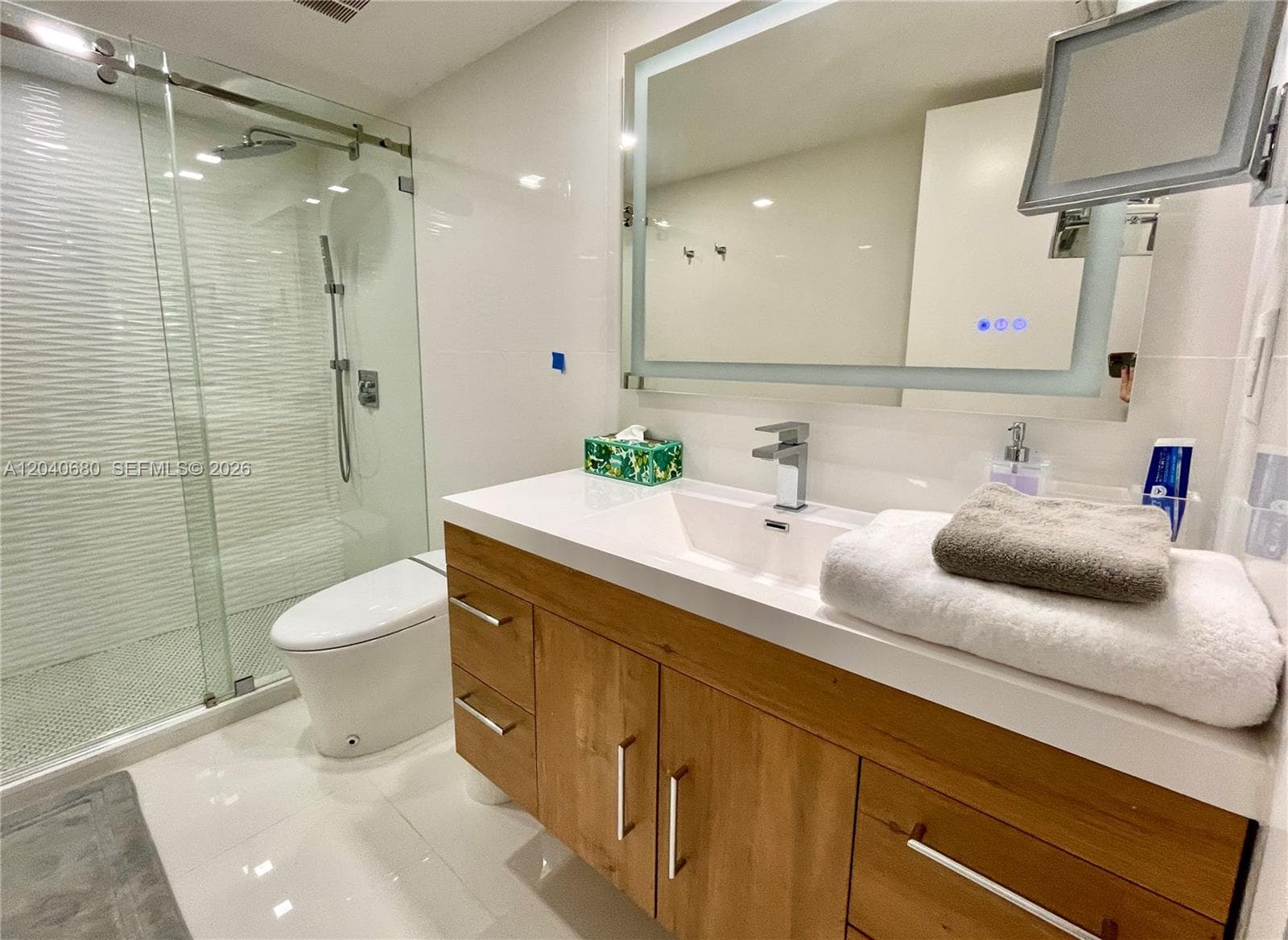 5701 Collins Ave PH08 photo 18