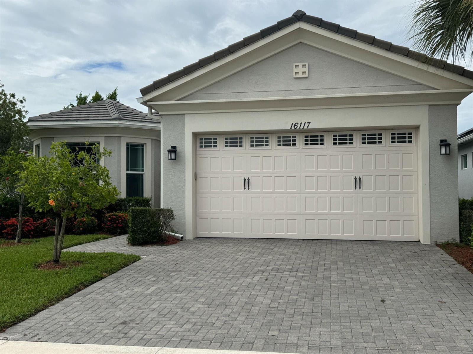 16117 Whippoorwill Circle photo 2