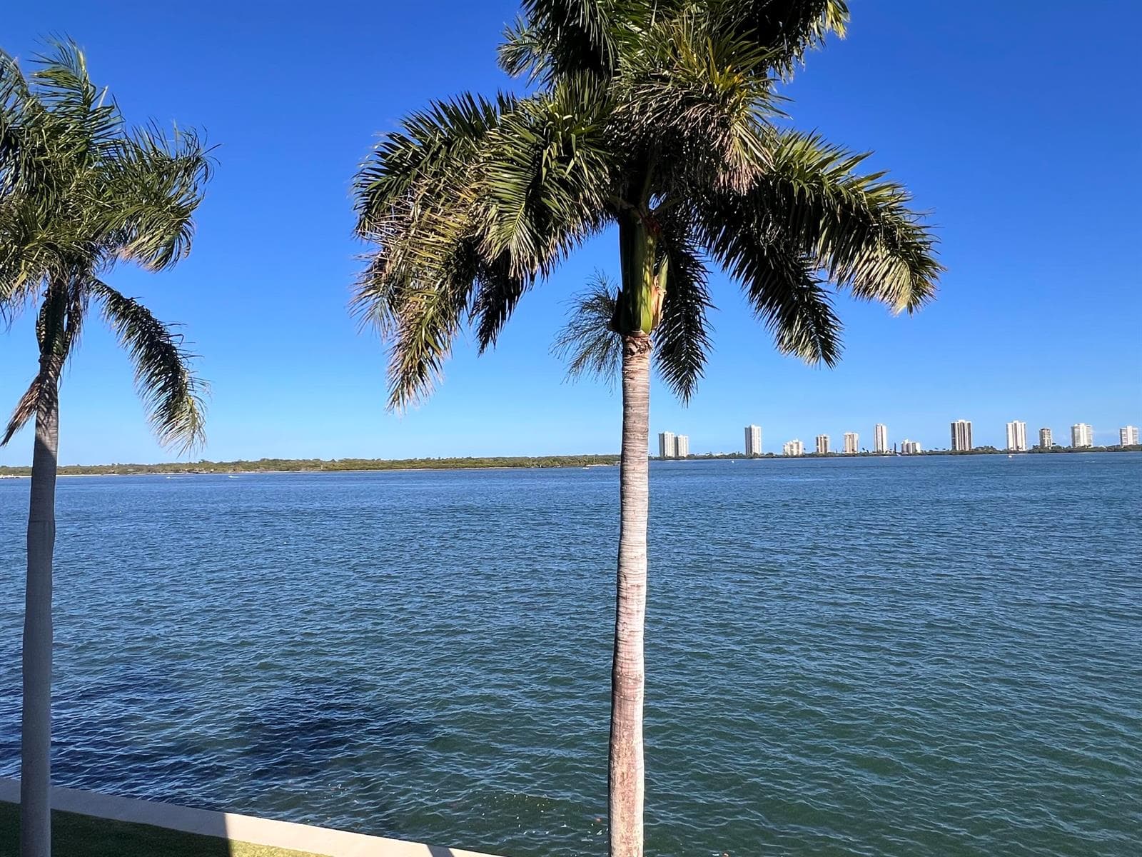 100 Paradise Harbour Boulevard 506 photo 11