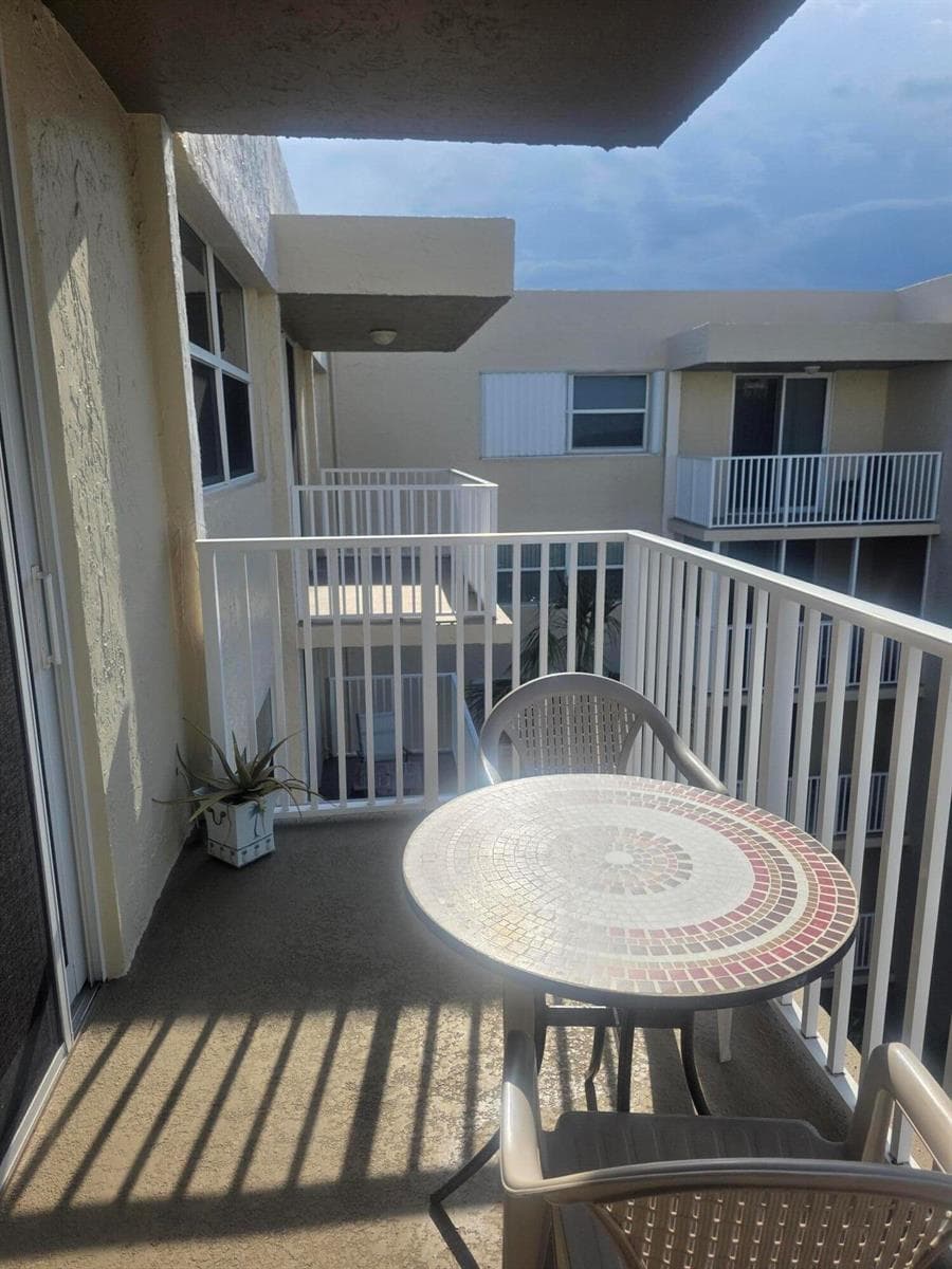 2929 S Ocean Boulevard 5060 photo 6