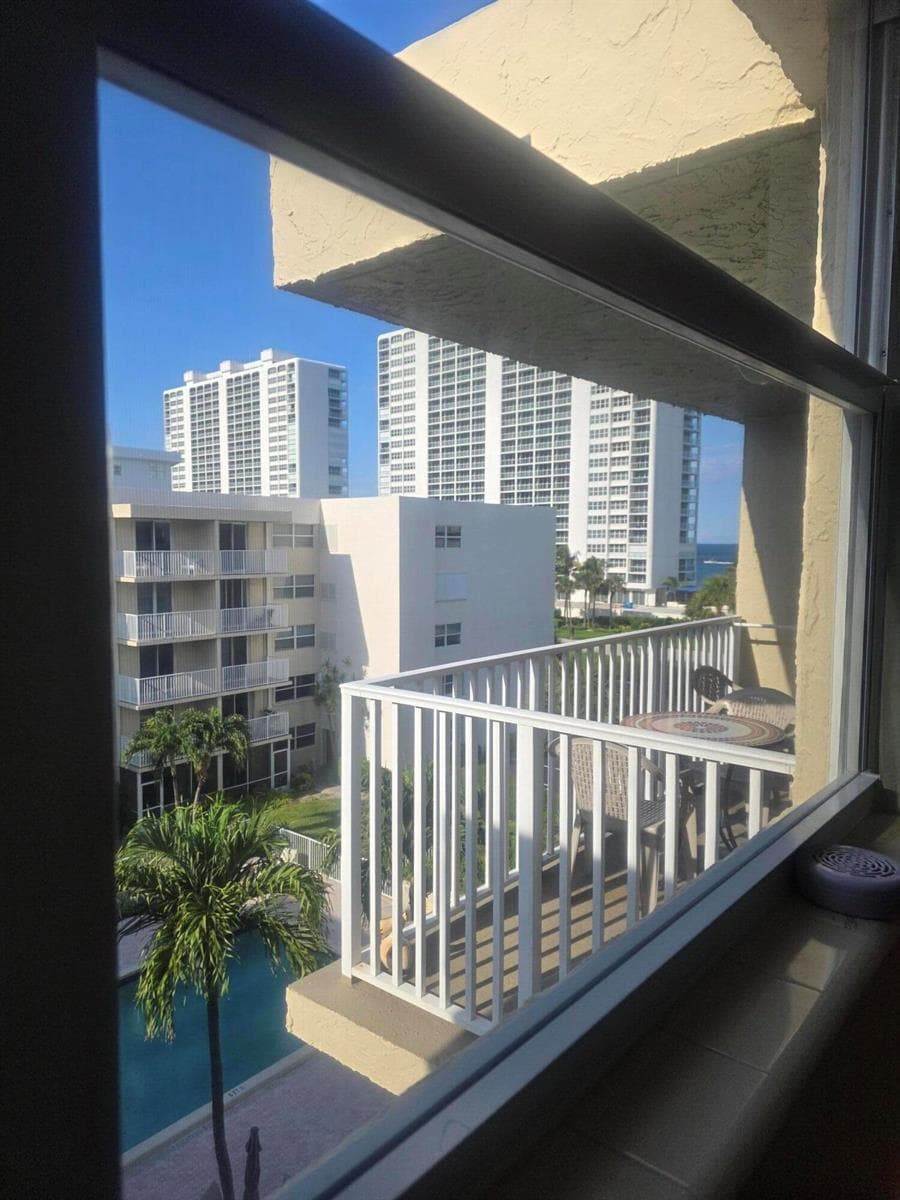 2929 S Ocean Boulevard 5060 photo 7