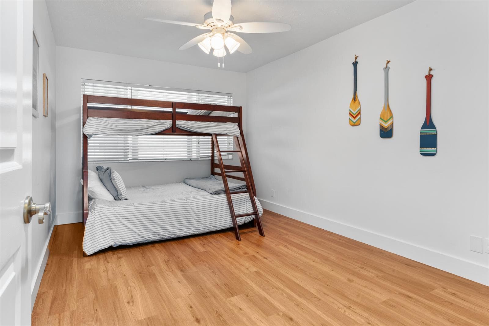 2488 Harbour Cove Drive photo 23