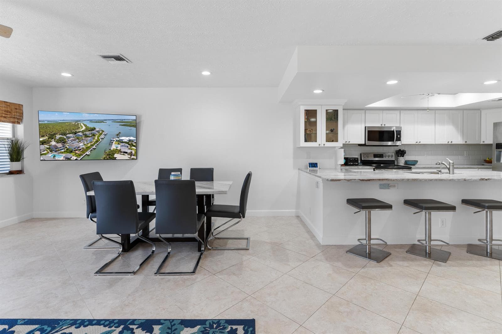 2488 Harbour Cove Drive photo 16