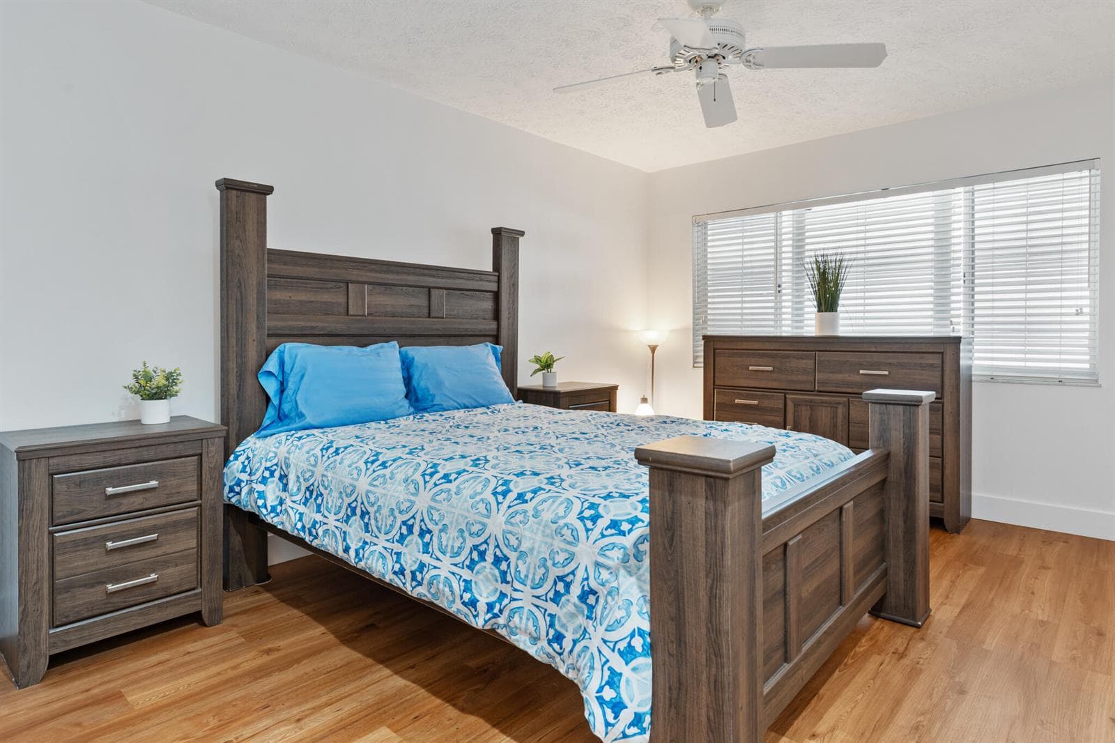 2488 Harbour Cove Drive photo 25