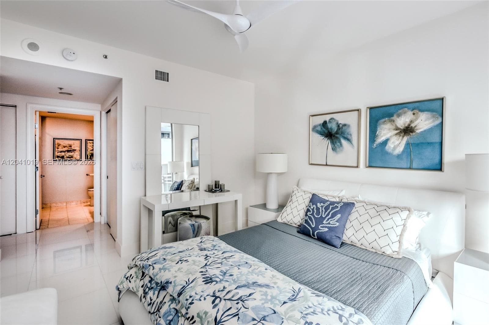 3535 S OCEAN DR 705 photo 10