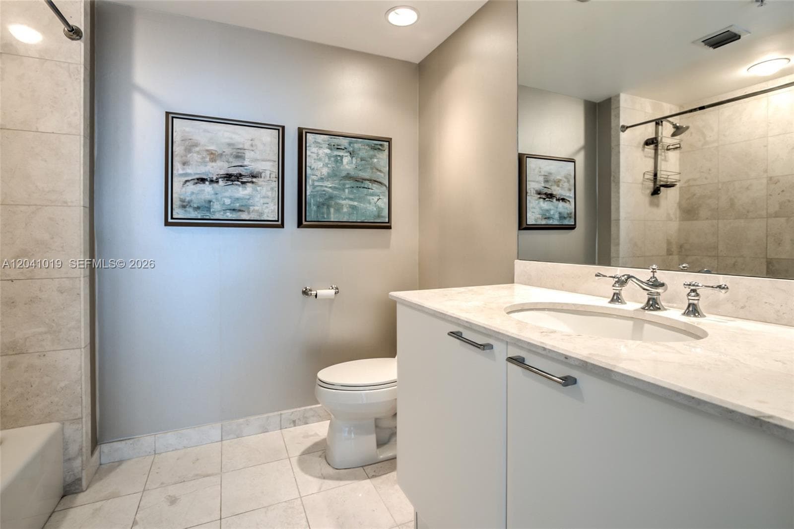 3535 S OCEAN DR 705 photo 14