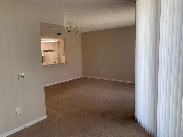 255 Evernia Street 1406 photo 12