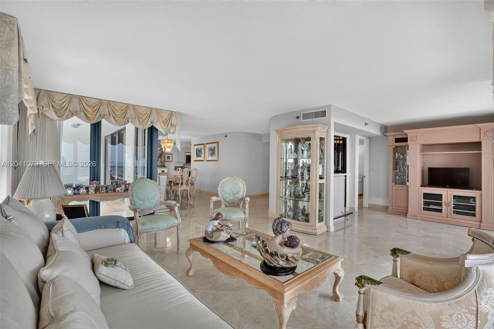 5757 Collins Ave 405 photo 7