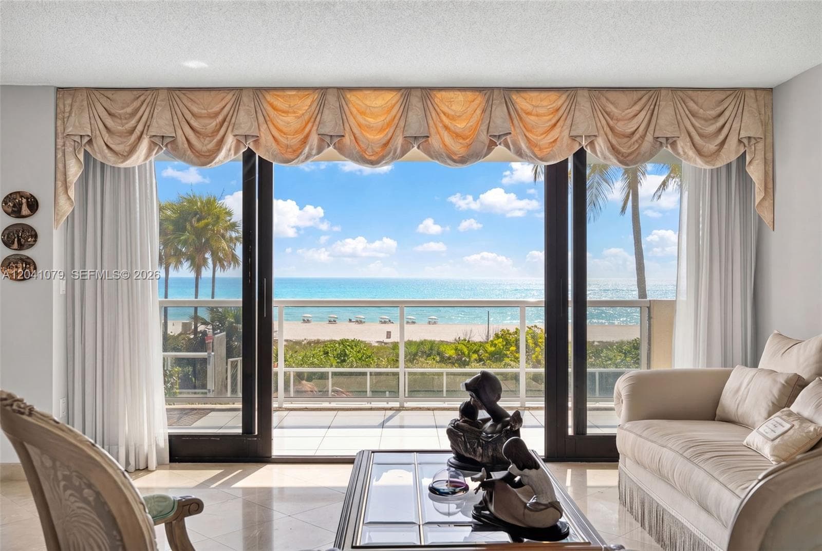 5757 Collins Ave 405 photo 3