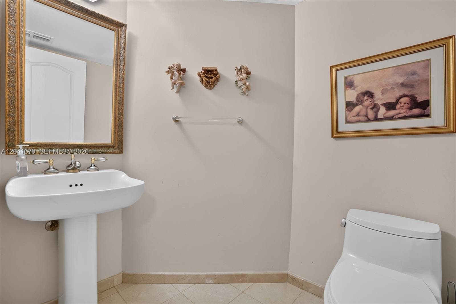 5757 Collins Ave 405 photo 18