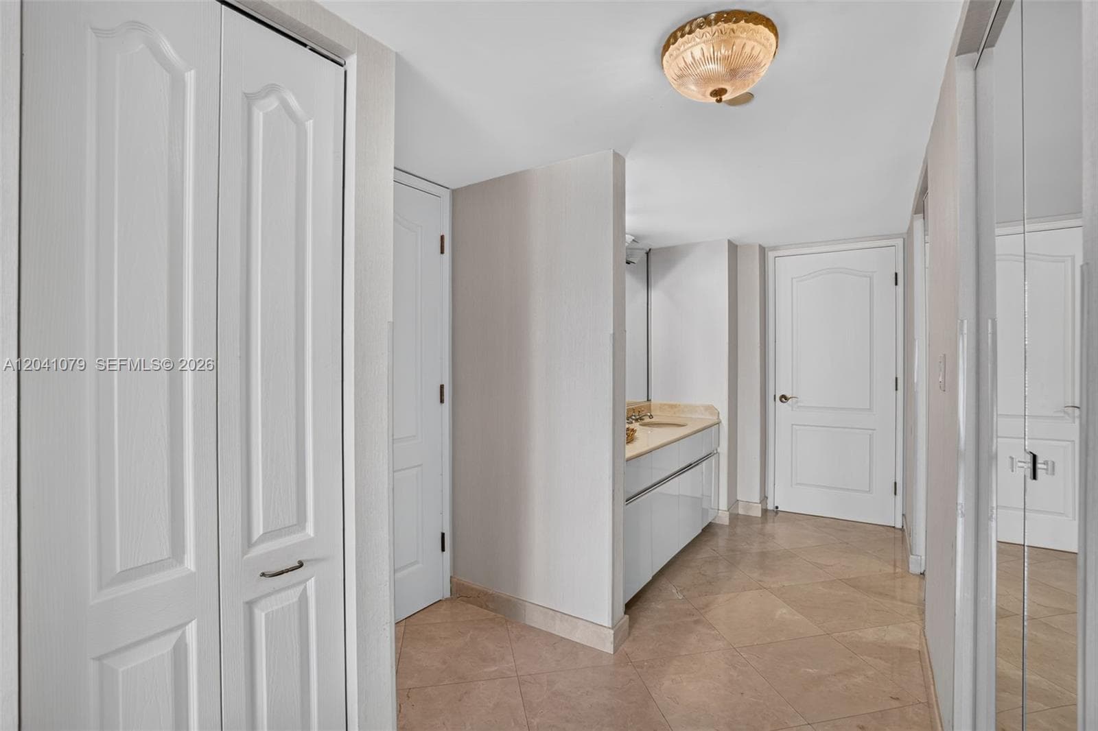5757 Collins Ave 405 photo 25