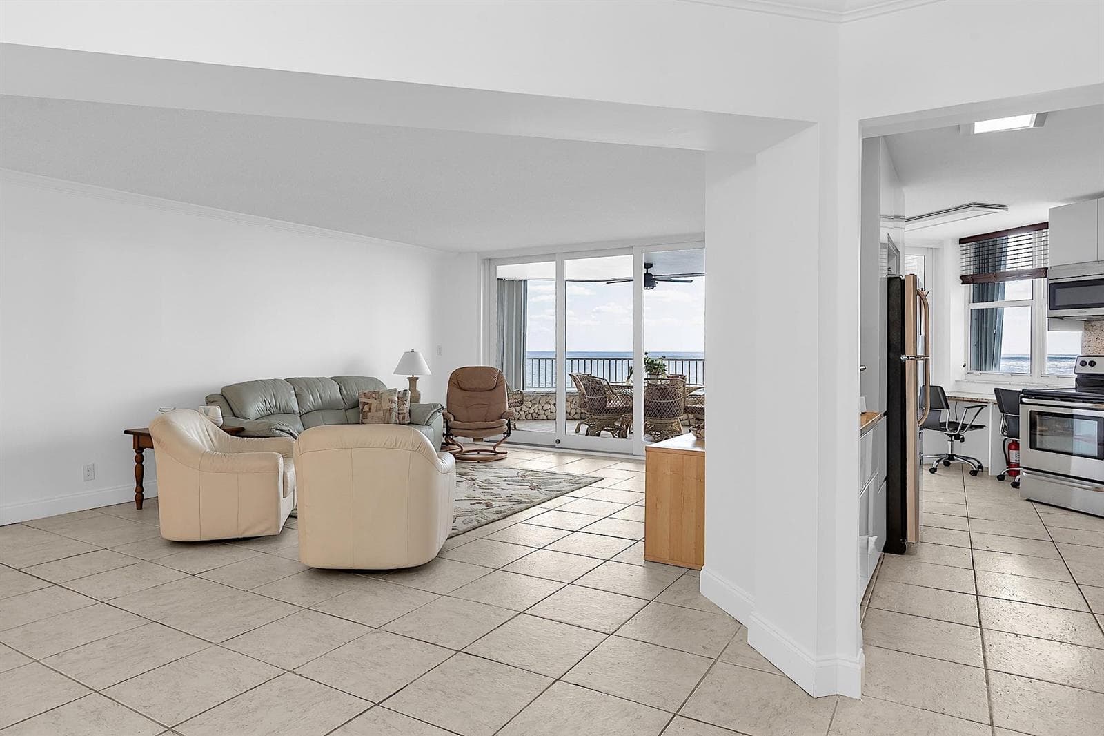 1340 S Ocean Boulevard 1106 photo 18