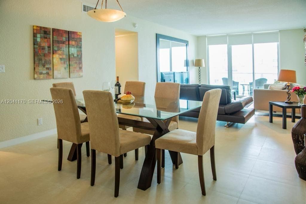 3901 S Ocean Dr 8C photo 2