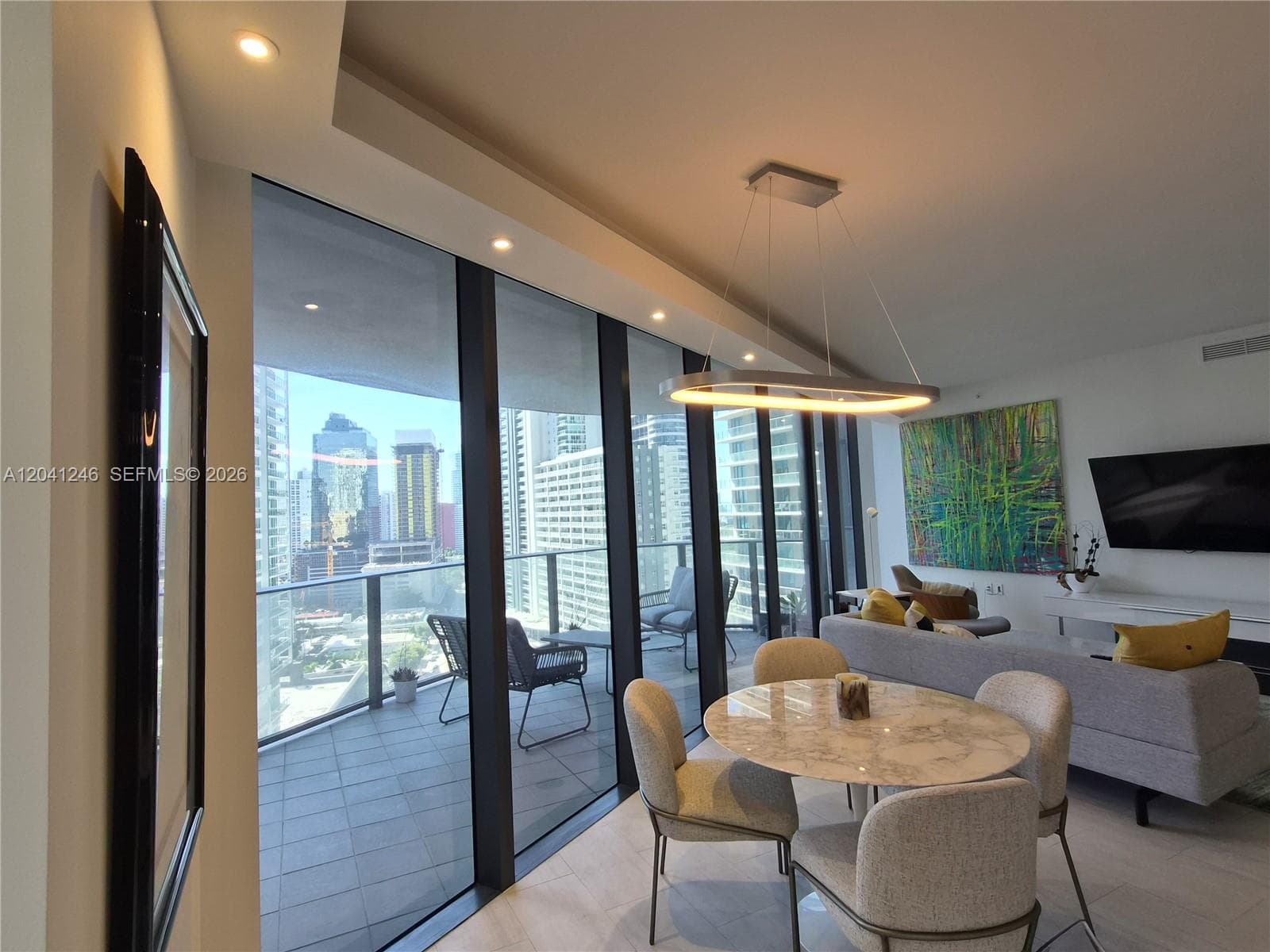 1000 Brickell Plz 2101 photo 10