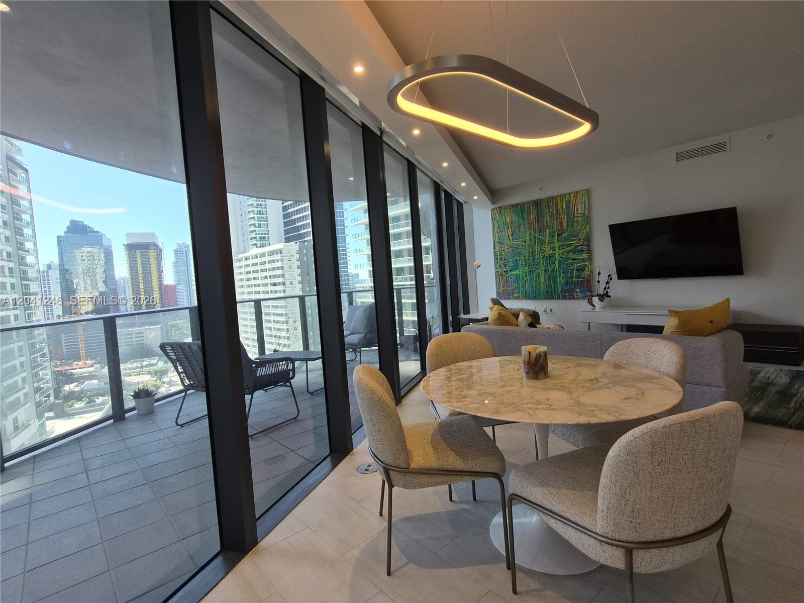 1000 Brickell Plz 2101 photo 8