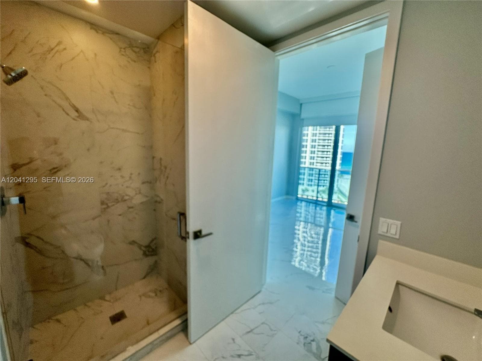17550 Collins Ave 803 photo 7