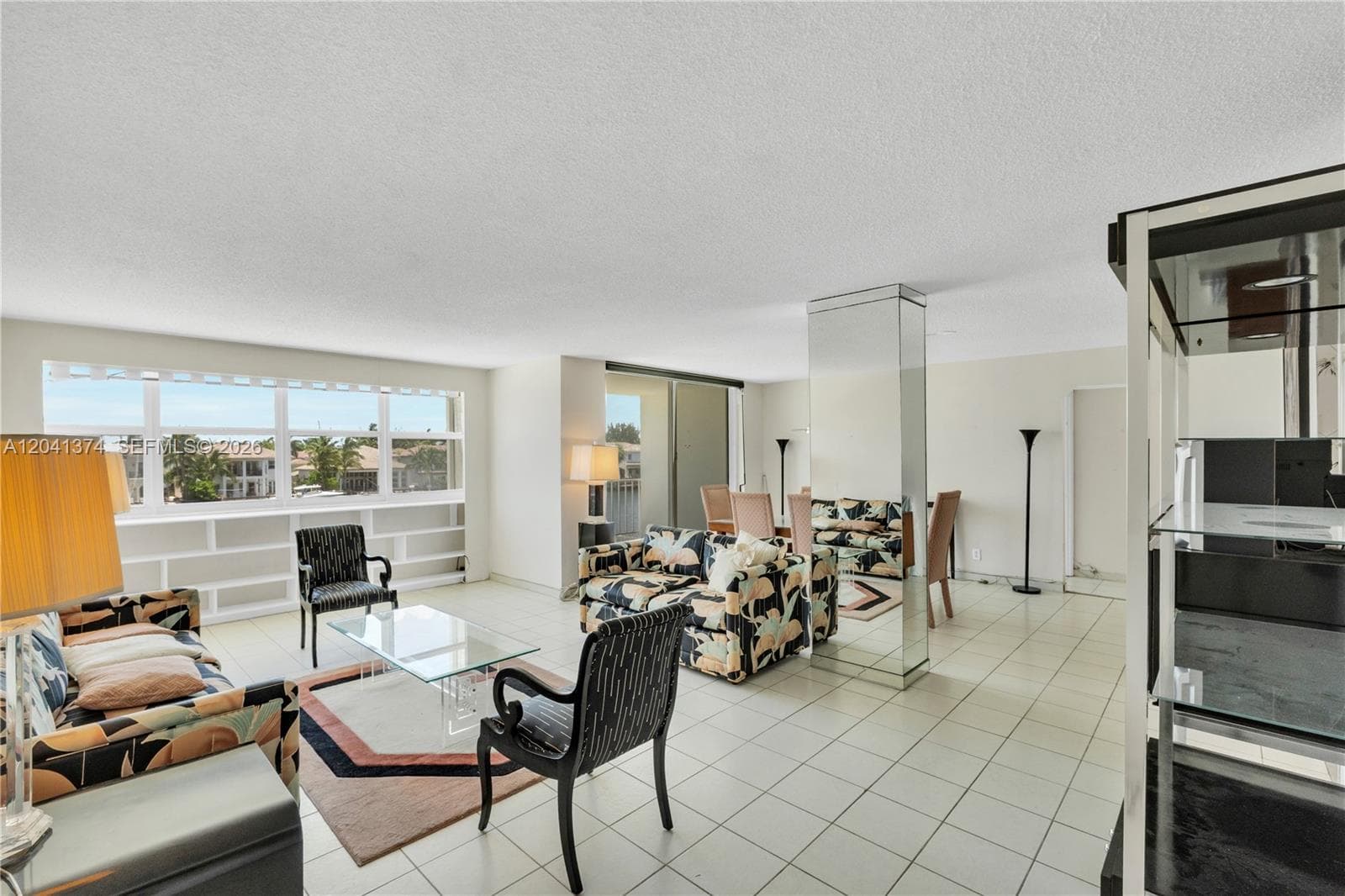 1410 S Ocean Dr 304 photo 4